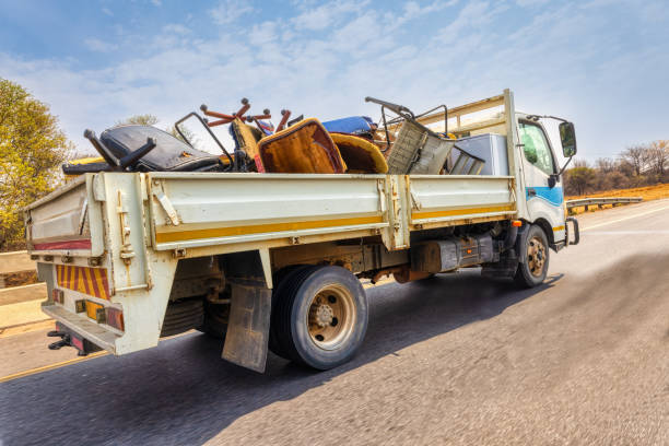 Best Carpet Removal and Disposal  in Dryden, MI